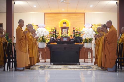 BD0B151A-F0EA-45F0-B3FC-FCF628C4C2BE 1 105 c