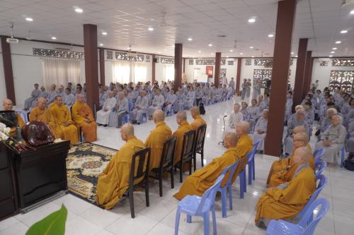 DBC1602B-D377-48DD-B255-BB1B1682B09E 1 105 c