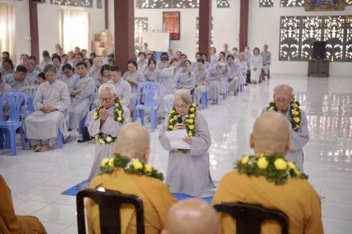 E6FDBB3E-8DAF-4576-8FF7-551394296DE6 1 105 c