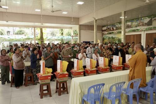 3B2A68E7-B7F6-492C-AE48-51C1686BE29E 1 105 c